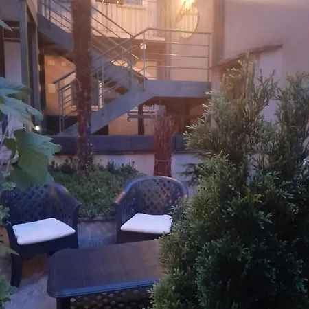 アパート Piazza Grande House ロカルノ